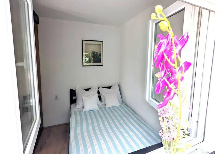 Дом отдыха Jaga - Three Bedroom With Swimming Pool